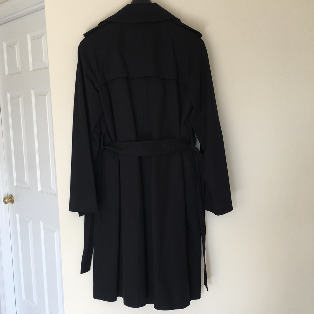 D&G Trench Coat - Picture 2 of 8